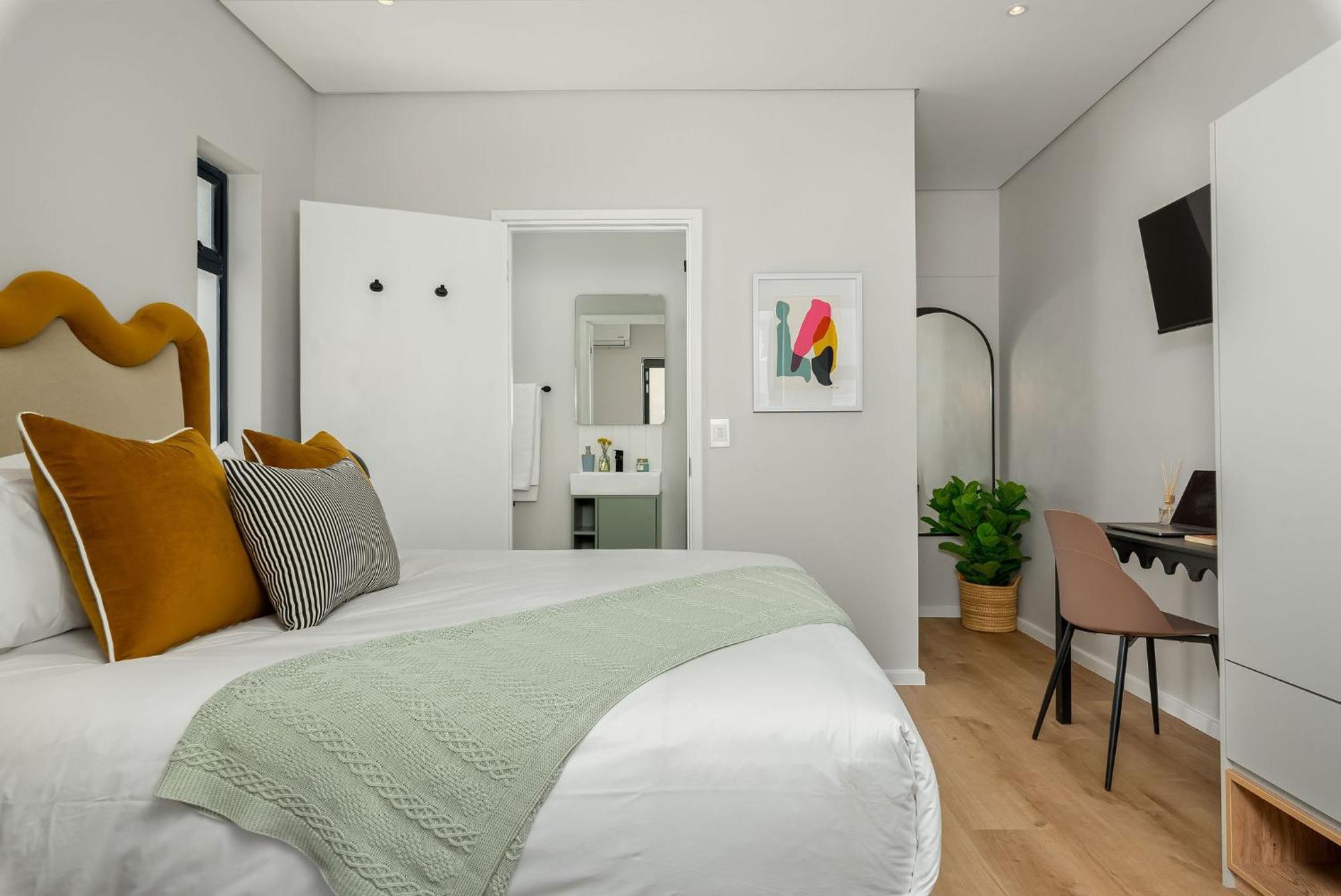 Neighbourgood 1St Crescent Camps Bay Hotell Kapstaden Rum bild